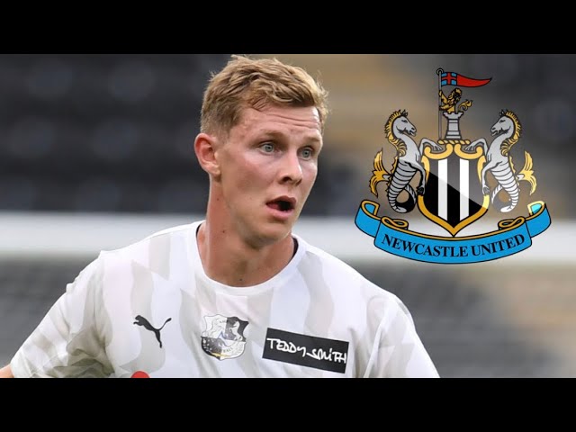 Emil Krafth lämnar Newcastle United efter 106 matcher i Premier League